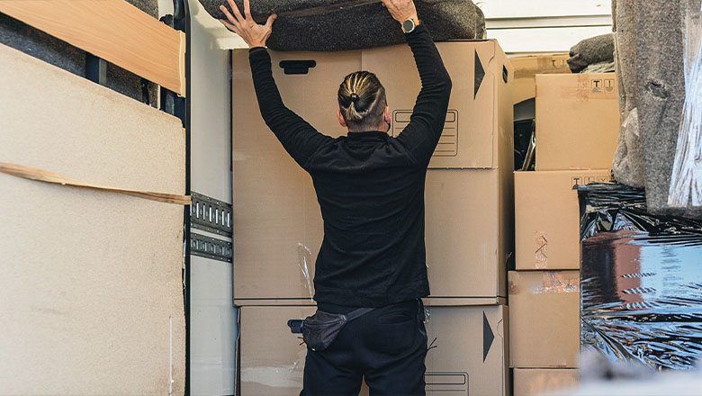 izmir evden eve nakliyat şirketleri için öne çıkan görsel